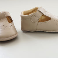 Cambridge Shoes in Beige (Defect)