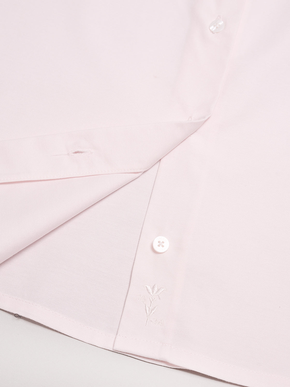 The Duchess Puffed Sleeves Shirt in Bubblegum