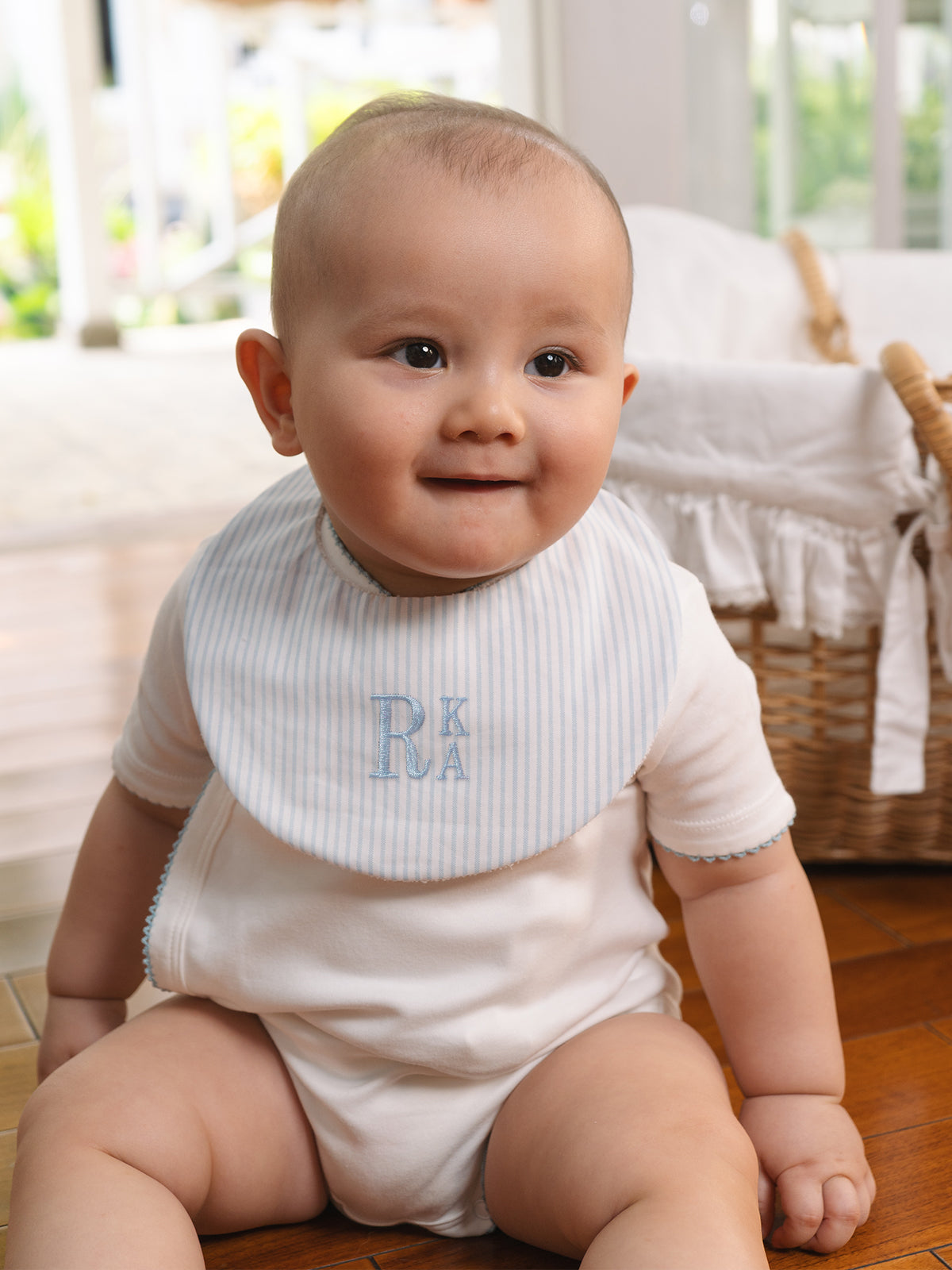 Soft Rounded Bib Bundle in Blue