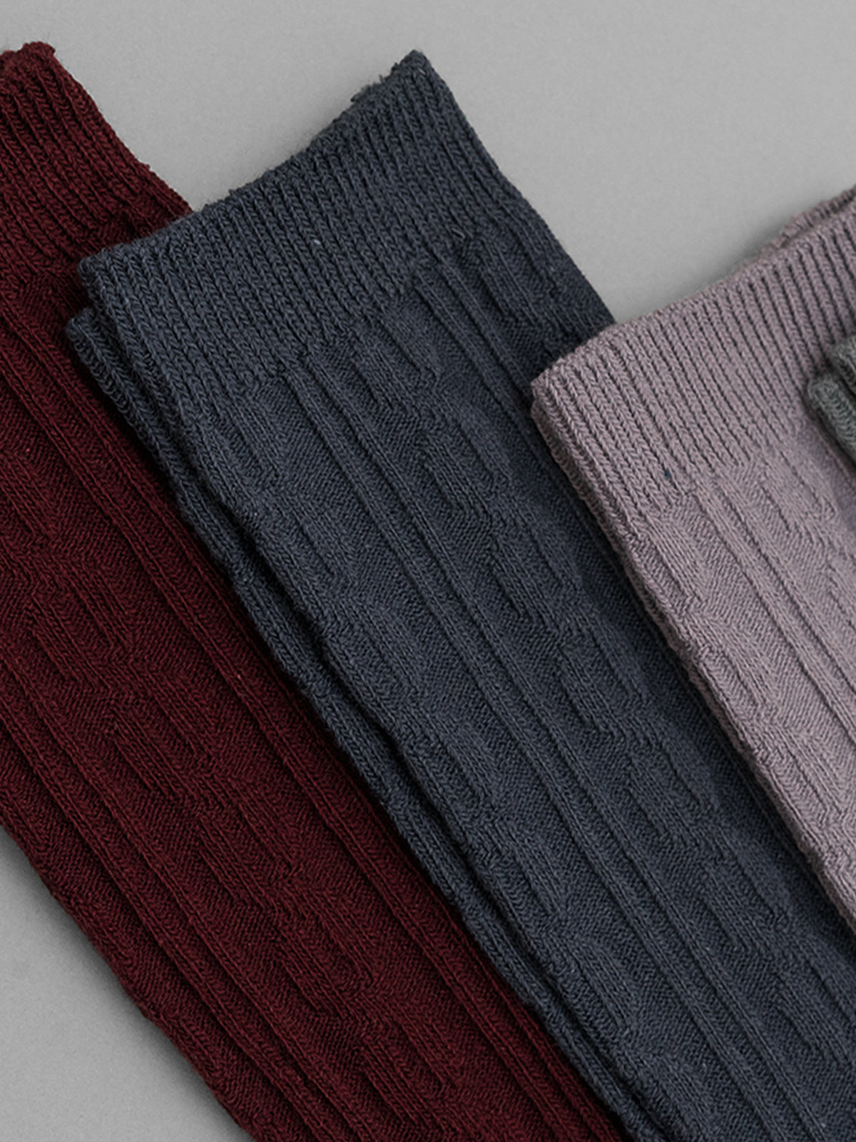 Textured No. 3 Cotton Knee-High Socks