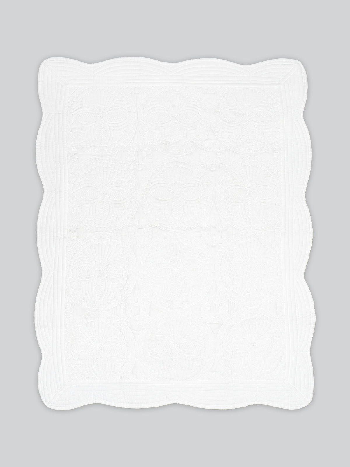 Heirloom Blanket in Pure White