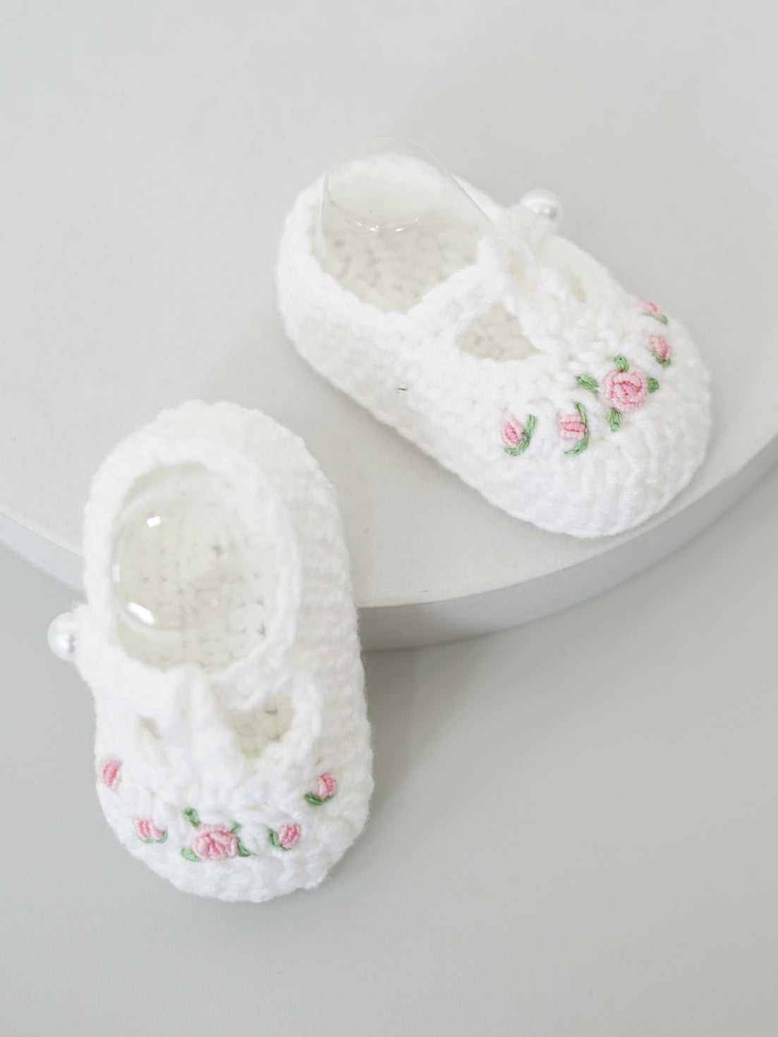 Multiple Flower Crochet Shoes in Pink